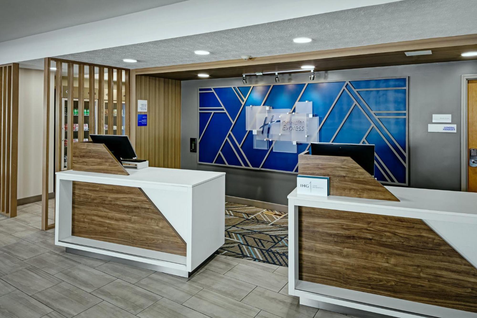 Holiday Inn Express Lewiston By Ihg Exterior photo