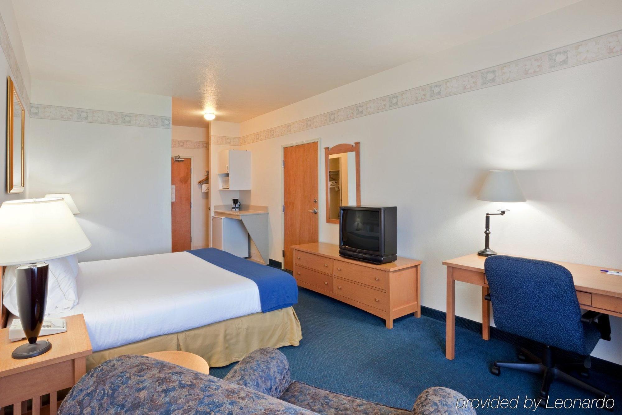 Holiday Inn Express Lewiston By Ihg Room photo